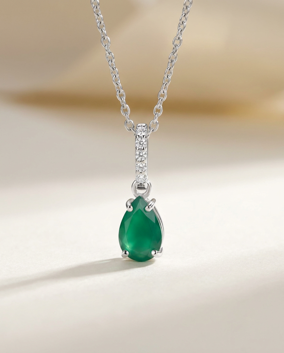 Ondine Fine Birthstone Necklace · May · Green Onyx · 925 Sterling Silver