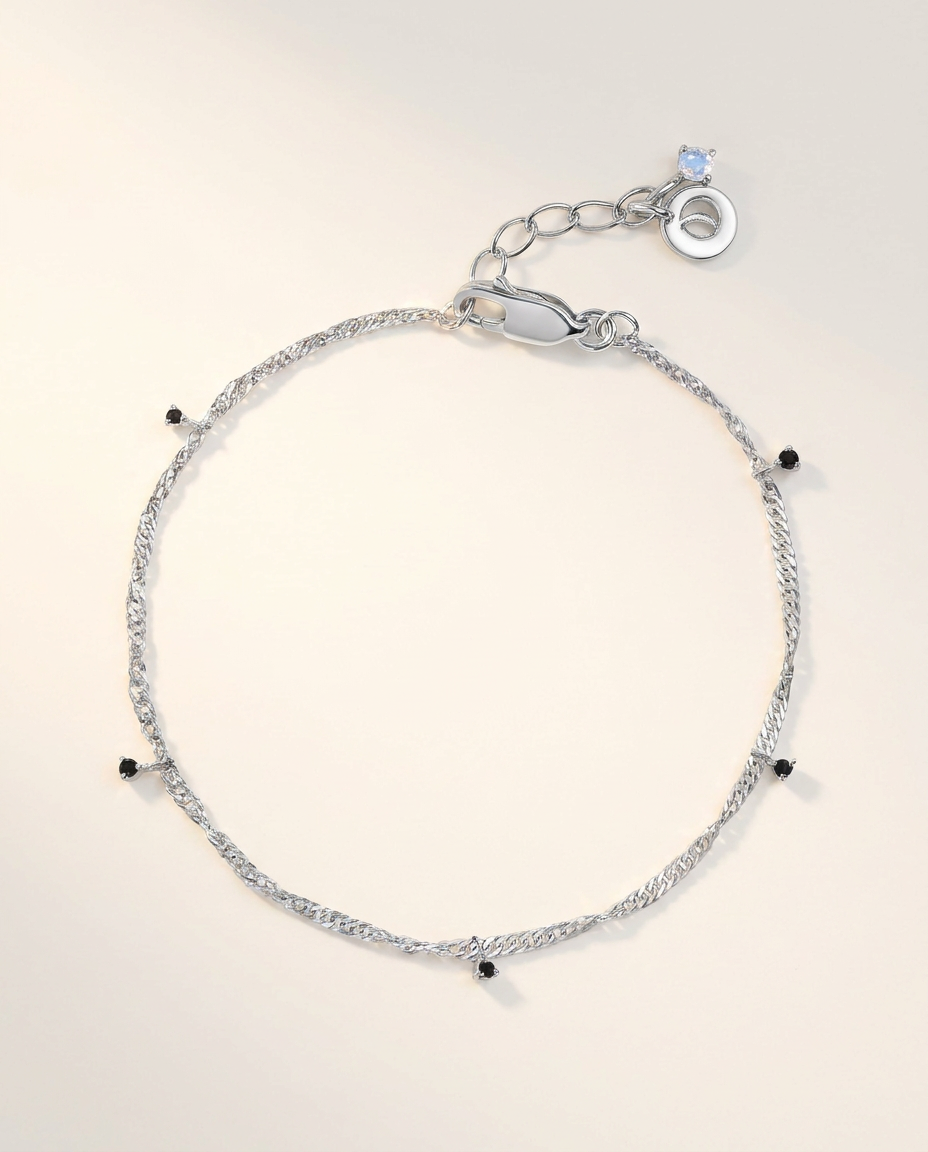 Flot Anklet · Black Spinel · 925 Sterling Silver
