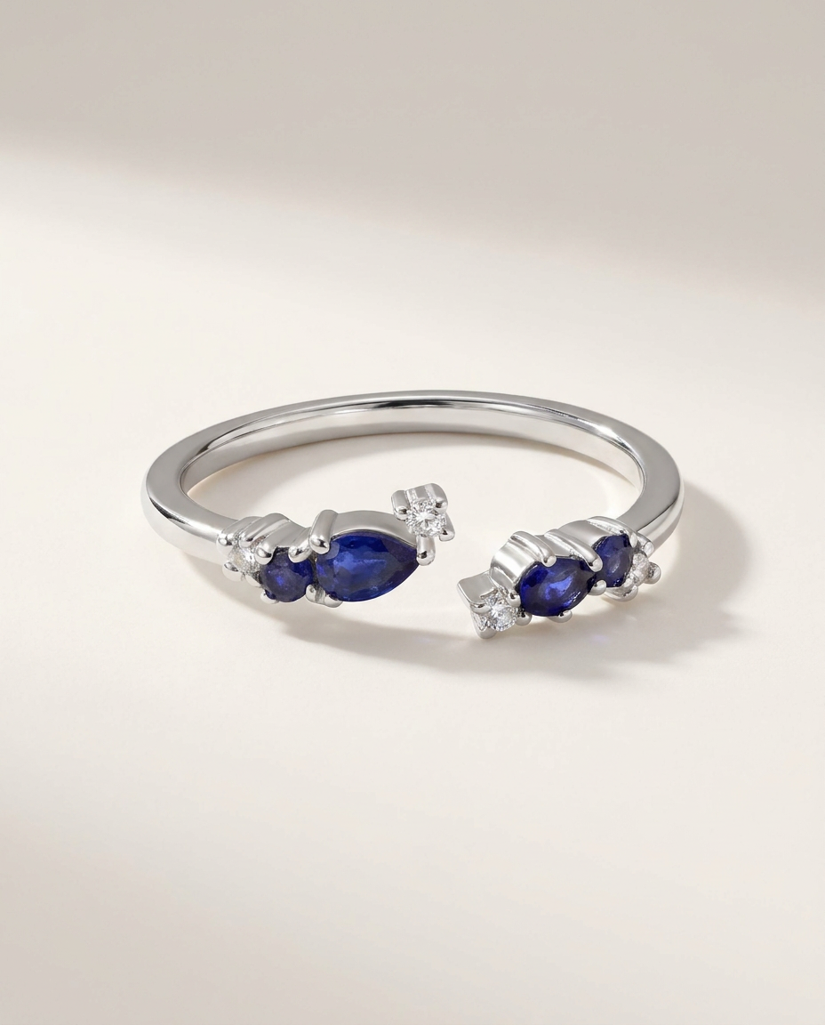 Éclore Ring · Blue Sapphire · 925 Sterling Silver